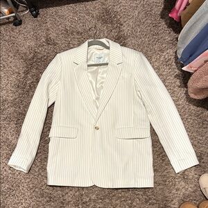 Abercrombie & Fitch White Pinstripe Blazer